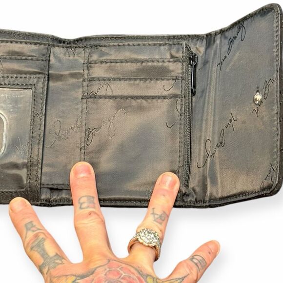 VERA BRADLEY Women’s Black Diamond-Quilted Wallet - Picture 2 of 5